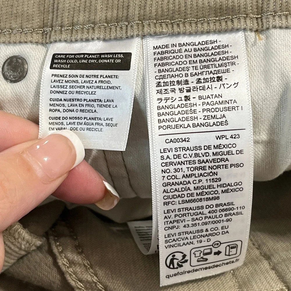 Levis 505 Corduroy Pants Mens 33x31 Khaki Straight Leg Modern Casual Wear